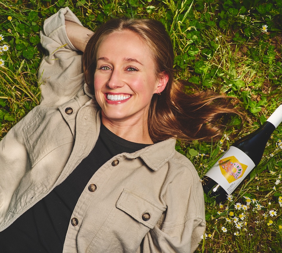 Becca Siefring is the winemaker of Vino.Versa